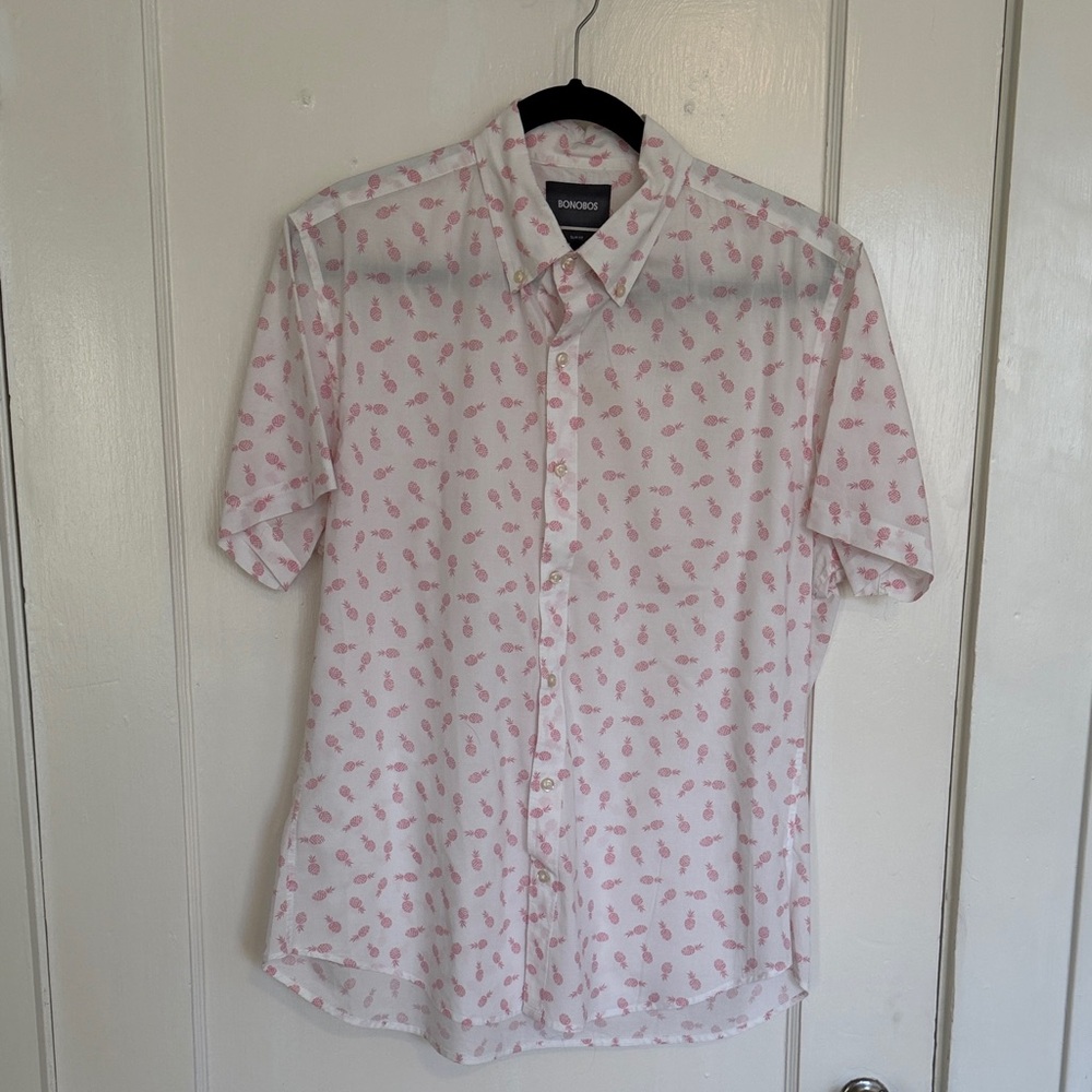 Bonobos White SS Shirt with Pink Pineapple Pattern